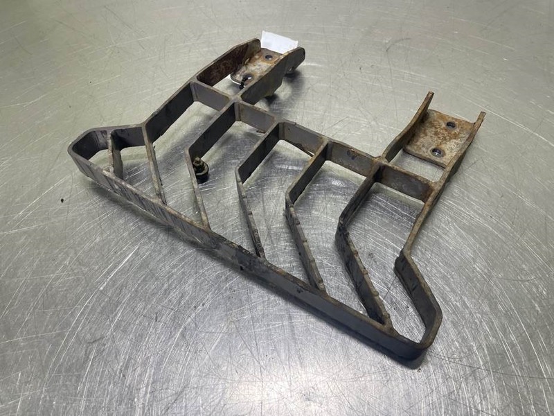 Ahlmann AS900-23120256-Stair panel/Trittstufen/Traptreden - Rahmen/ Chassis für Baumaschine: das Bild 1 Ahlmann AS900-23120256-Stair panel/Trittstufen/Traptreden - Rahmen/ Chassis für Baumaschine: das Bild 1