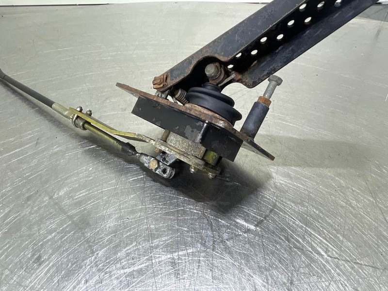 Ahlmann AZ14-4184957A-Gas pedal/Fusspedal - Fahrerhaus und Interieur für Baumaschine: das Bild 5 Ahlmann AZ14-4184957A-Gas pedal/Fusspedal - Fahrerhaus und Interieur für Baumaschine: das Bild 5
