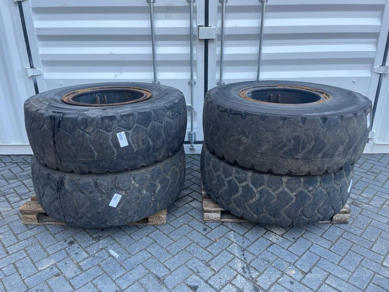 Ahlmann AZ14-BKT 17.5R25-Tire/Reifen/Band - Felgen und Reifen für Baumaschine: das Bild 1 Ahlmann AZ14-BKT 17.5R25-Tire/Reifen/Band - Felgen und Reifen für Baumaschine: das Bild 1