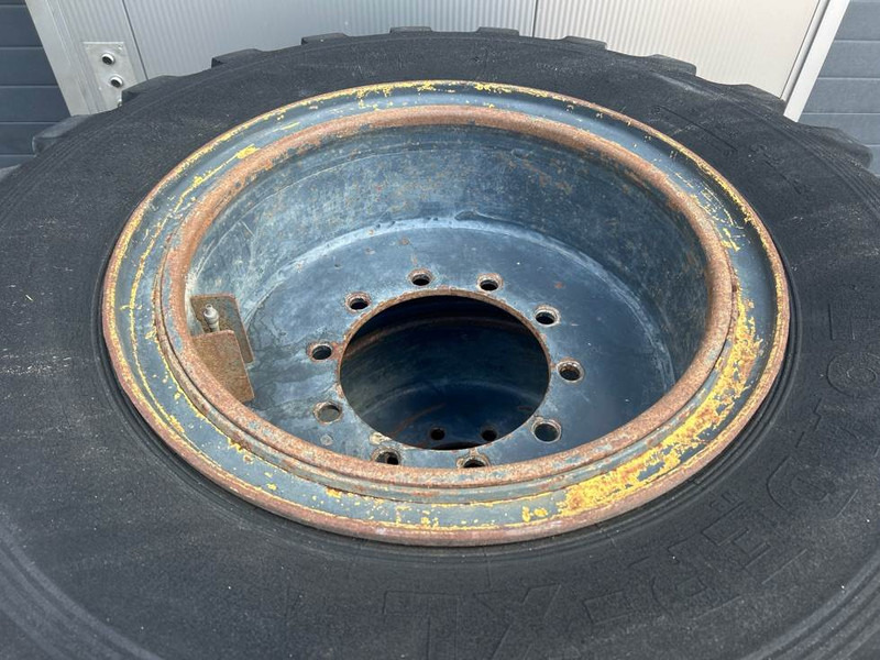 Ahlmann AZ14-CEAT 17.5-25-Tire/Reifen/Band - Felgen und Reifen für Baumaschine: das Bild 4 Ahlmann AZ14-CEAT 17.5-25-Tire/Reifen/Band - Felgen und Reifen für Baumaschine: das Bild 4