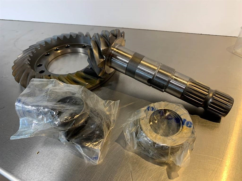 Cat 906 - Z=11/32-151-0927-Bevel gear set/Kegelradsatz - Achse und Teile für Baumaschine: das Bild 3 Cat 906 - Z=11/32-151-0927-Bevel gear set/Kegelradsatz - Achse und Teile für Baumaschine: das Bild 3