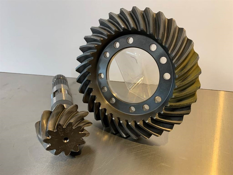 Cat 906 - Z=11/32-151-0927-Bevel gear set/Kegelradsatz - Achse und Teile für Baumaschine: das Bild 1 Cat 906 - Z=11/32-151-0927-Bevel gear set/Kegelradsatz - Achse und Teile für Baumaschine: das Bild 1