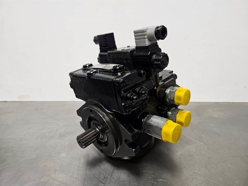 Giant 451T-Bondioli& Pavesi M4PV28-28-Drive pump/Rijpomp - Hydraulik für Baumaschine: das Bild 3 Giant 451T-Bondioli& Pavesi M4PV28-28-Drive pump/Rijpomp - Hydraulik für Baumaschine: das Bild 3