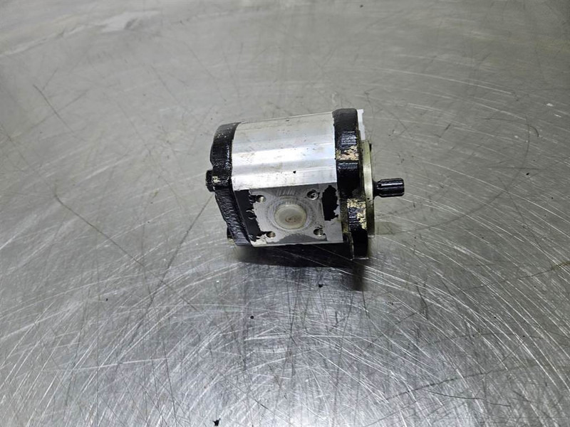 HALDEX W9A1-23-R-3-F-27-N-N-Gearpump/Zahnradpumpe - Hydraulik für Baumaschine: das Bild 4 HALDEX W9A1-23-R-3-F-27-N-N-Gearpump/Zahnradpumpe - Hydraulik für Baumaschine: das Bild 4