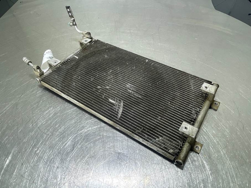 Hyundai HL757-7A-A2W01133-Airco condenser/Klimakondensator - Rahmen/ Chassis für Baumaschine: das Bild 5 Hyundai HL757-7A-A2W01133-Airco condenser/Klimakondensator - Rahmen/ Chassis für Baumaschine: das Bild 5