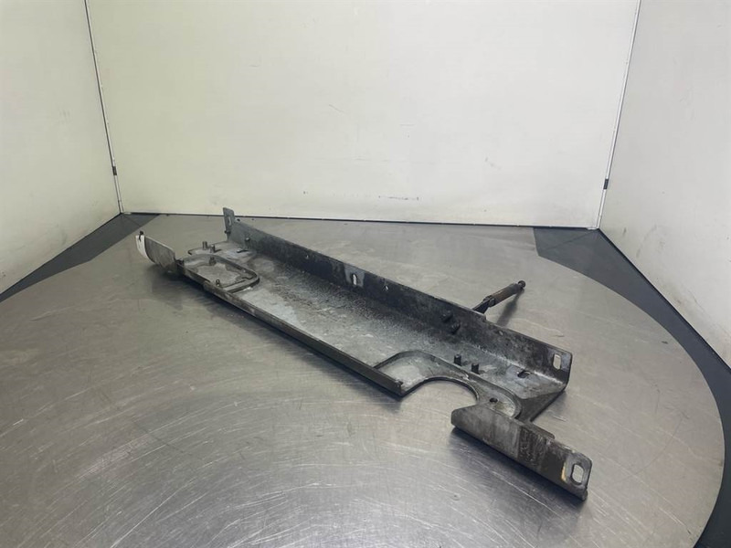 Liebherr LH24M-94059169-Hood/Haube/Kap - Rahmen/ Chassis für Baumaschine: das Bild 2 Liebherr LH24M-94059169-Hood/Haube/Kap - Rahmen/ Chassis für Baumaschine: das Bild 2