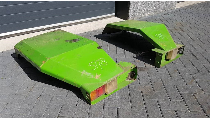 Manitou MT 1237 - Fender/Kotflügel/Spatbord - Kotflügel für Baumaschine: das Bild 1 Manitou MT 1237 - Fender/Kotflügel/Spatbord - Kotflügel für Baumaschine: das Bild 1