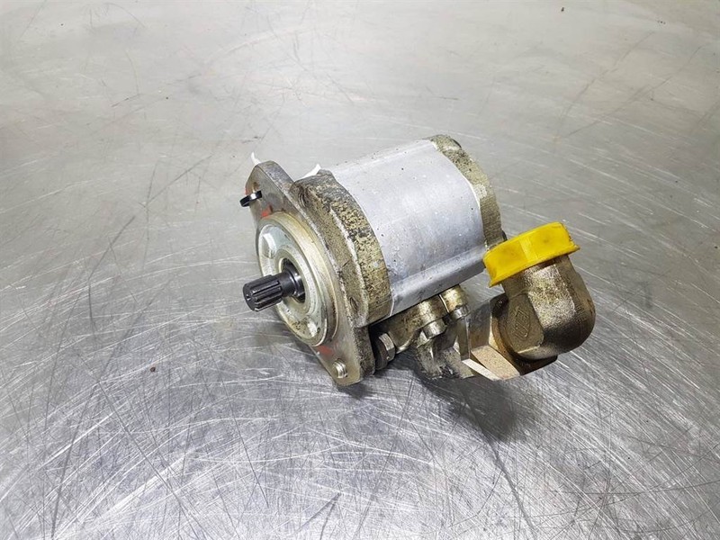 O & K L20I-Haldex W15A1-33-R-5-K-06-N-N-Gearpump - Hydraulik: das Bild 1 O & K L20I-Haldex W15A1-33-R-5-K-06-N-N-Gearpump - Hydraulik: das Bild 1