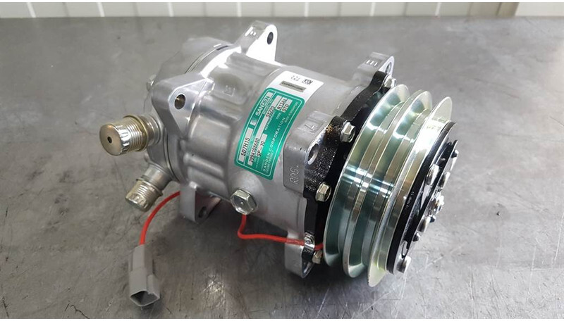 SANDEN SD7H15-S8220-Compressor/Kompressor/Aircopom - Klimakompressor für Baumaschine: das Bild 1 SANDEN SD7H15-S8220-Compressor/Kompressor/Aircopom - Klimakompressor für Baumaschine: das Bild 1