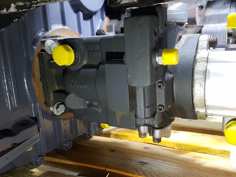 Sauer Danfoss JRL075CLS2320 -Vögele-80006177- Load sensing pump - Hydraulik: das Bild 1 Sauer Danfoss JRL075CLS2320 -Vögele-80006177- Load sensing pump - Hydraulik: das Bild 1