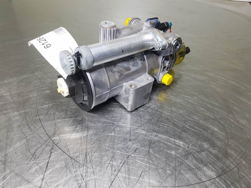 Sennebogen 818-SE1717-Fuel filter/Kraftstofffilter - Motor und Teile für Baumaschine: das Bild 3 Sennebogen 818-SE1717-Fuel filter/Kraftstofffilter - Motor und Teile für Baumaschine: das Bild 3