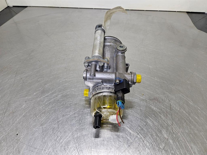 Sennebogen SE1707 - Motor und Teile für Baumaschine: das Bild 4 Sennebogen SE1707 - Motor und Teile für Baumaschine: das Bild 4