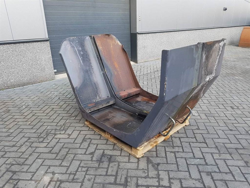 Terex TL260-0457006030-Mud guard/Kotfluegel/Spatbord - Kotflügel für Baumaschine: das Bild 3 Terex TL260-0457006030-Mud guard/Kotfluegel/Spatbord - Kotflügel für Baumaschine: das Bild 3