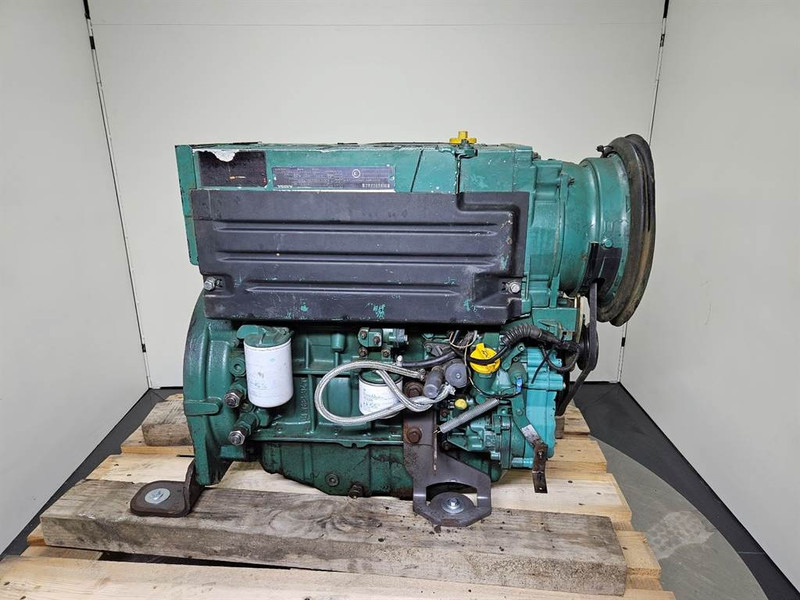 Volvo L30B-Z/SX-D3DCEE2-Deutz BF4L2011-Engine/Motor - Motor für Baumaschine: das Bild 1 Volvo L30B-Z/SX-D3DCEE2-Deutz BF4L2011-Engine/Motor - Motor für Baumaschine: das Bild 1