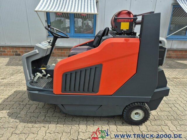 Hako Sweepmaster 1500RH Kehr- Flächen Hallenreiniger - Kehrmaschine: das Bild 4 Hako Sweepmaster 1500RH Kehr- Flächen Hallenreiniger - Kehrmaschine: das Bild 4