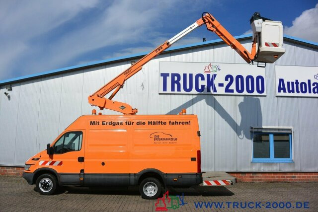 Ruthmann 50C11 Iveco Daily Versalift 14m Erdgasantrieb - LKW mit Arbeitsbühne: das Bild 2 Ruthmann 50C11 Iveco Daily Versalift 14m Erdgasantrieb - LKW mit Arbeitsbühne: das Bild 2