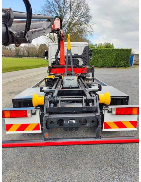 Abrollkipper, Autokran MAN TGL 12.250 Containersysteem Jimeca met kraan Palfinger PK4501: das Bild 8