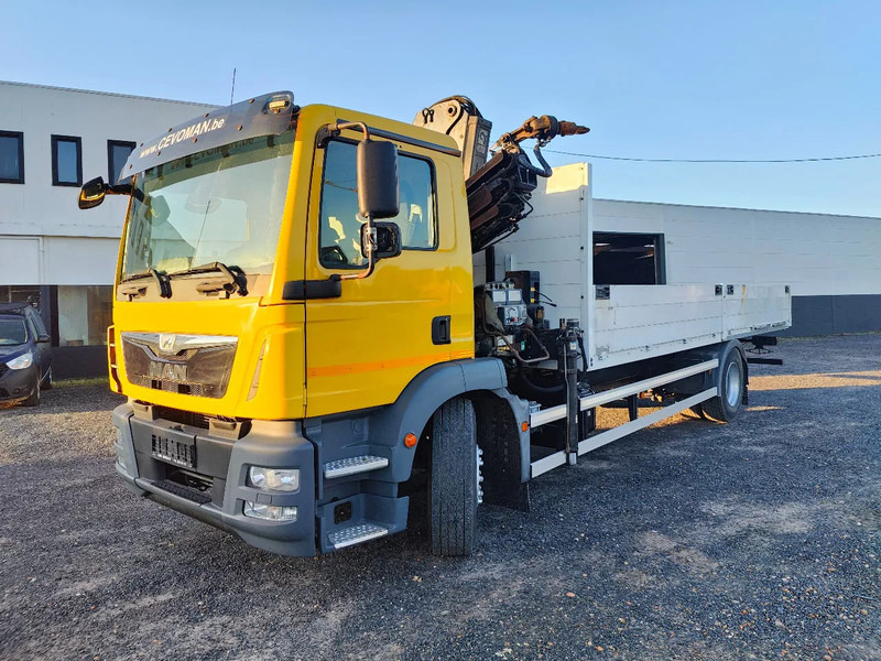 Pritsche LKW, Autokran MAN TGM 18.250 Open box + HIAB 166-3: das Bild 12