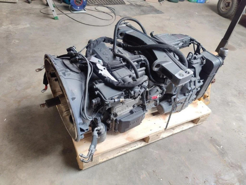 Scania Gearbox / Versnellingsbak GRS905R - Getriebe: das Bild 2 Scania Gearbox / Versnellingsbak GRS905R - Getriebe: das Bild 2