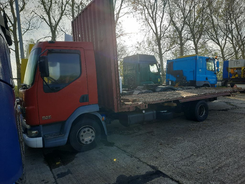 DAF LF45.180 - Fahrgestell LKW: das Bild 1 DAF LF45.180 - Fahrgestell LKW: das Bild 1