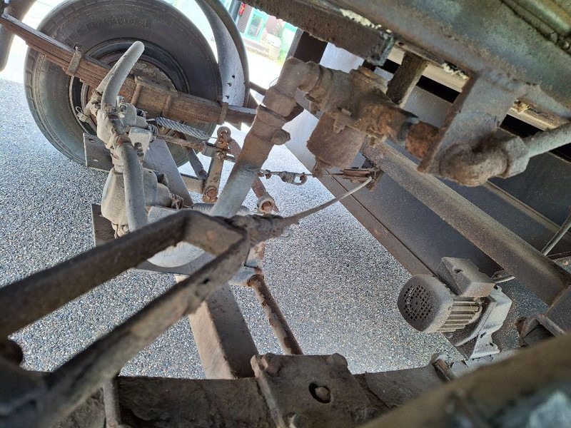 Mercedes-Benz OM447A - Stromgenerator: das Bild 3 Mercedes-Benz OM447A - Stromgenerator: das Bild 3