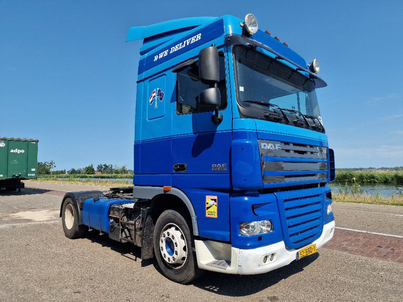 DAF XF105.460 - Sattelzugmaschine: das Bild 5 DAF XF105.460 - Sattelzugmaschine: das Bild 5