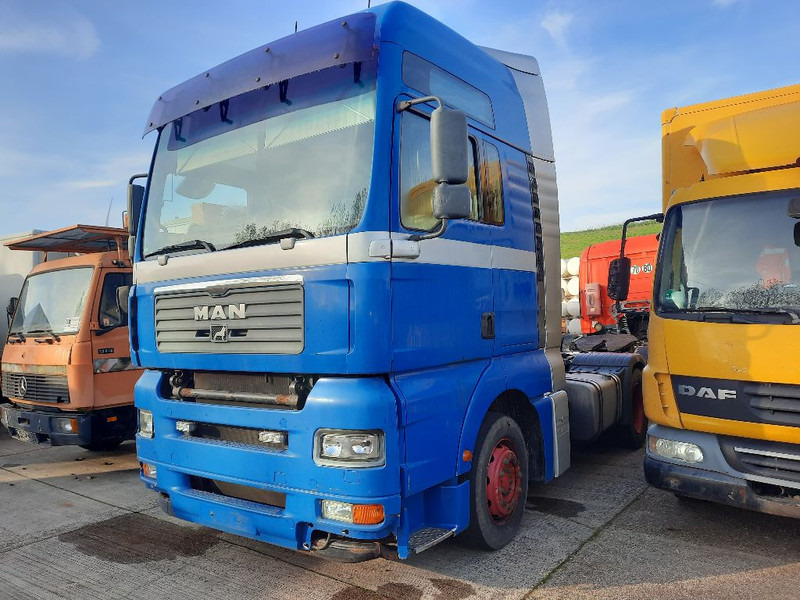 MAN TGA 18.480 - Sattelzugmaschine: das Bild 1 MAN TGA 18.480 - Sattelzugmaschine: das Bild 1