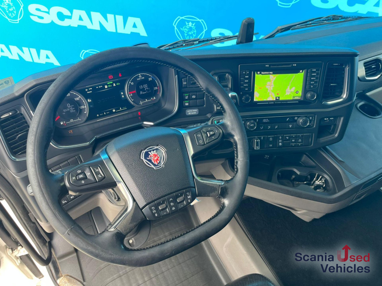 SCANIA R 500 B6x2NB HOOKLIFT 20T RETARDER FULL-AIR 9T - Fahrgestell LKW: das Bild 5 SCANIA R 500 B6x2NB HOOKLIFT 20T RETARDER FULL-AIR 9T - Fahrgestell LKW: das Bild 5