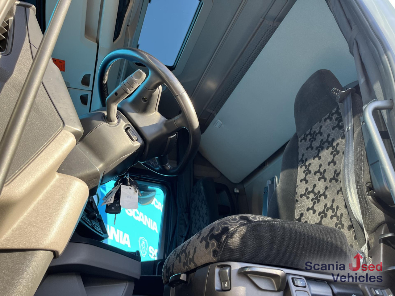 SCANIA S 500 A4x2NB DIFF-L RETARDER FULL AIR 8T ACC - Sattelzugmaschine: das Bild 5 SCANIA S 500 A4x2NB DIFF-L RETARDER FULL AIR 8T ACC - Sattelzugmaschine: das Bild 5