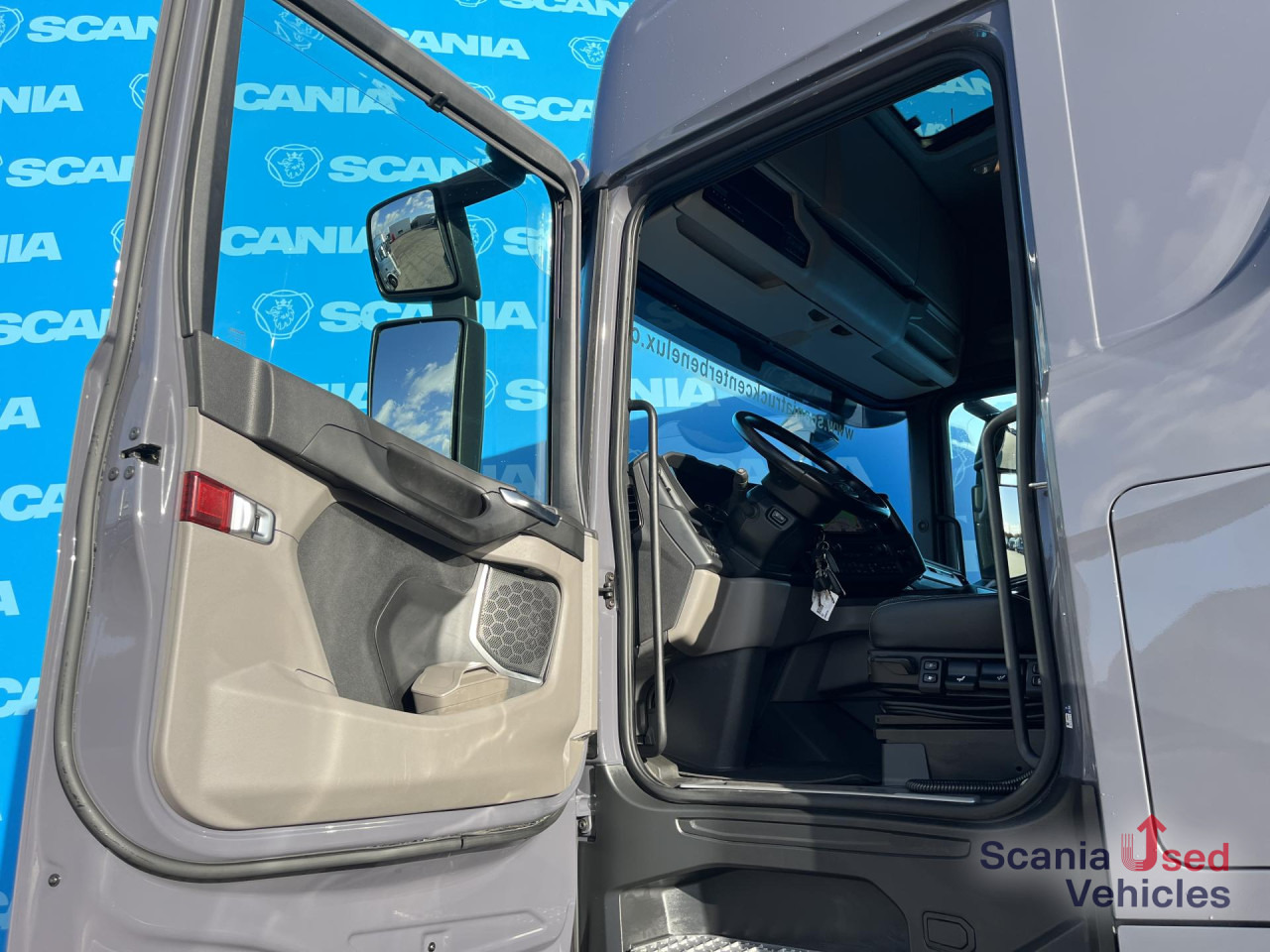 SCANIA S 500 A6x2/4NB DIFF-L RETARDER FULL AIR ACC - Sattelzugmaschine: das Bild 3 SCANIA S 500 A6x2/4NB DIFF-L RETARDER FULL AIR ACC - Sattelzugmaschine: das Bild 3