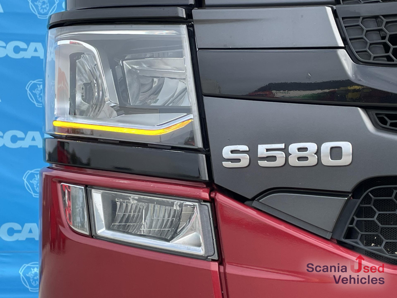 SCANIA S 580 A4x2NB DIFF-L RETARDER FULL AIR 9T V8 - Sattelzugmaschine: das Bild 2 SCANIA S 580 A4x2NB DIFF-L RETARDER FULL AIR 9T V8 - Sattelzugmaschine: das Bild 2