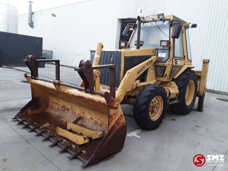 Caterpillar 428 - Baggerlader: das Bild 3 Caterpillar 428 - Baggerlader: das Bild 3