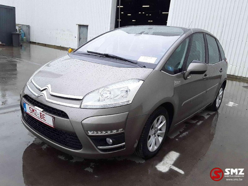 Citroën C 4 Piccasso - PKW: das Bild 2 Citroën C 4 Piccasso - PKW: das Bild 2