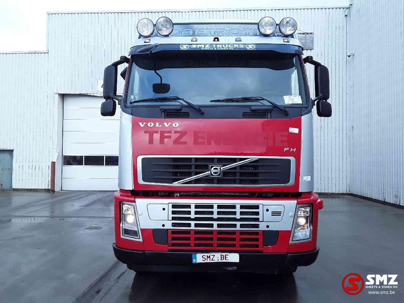 Volvo FH 520 lames 8x4 big axle - LKW: das Bild 2 Volvo FH 520 lames 8x4 big axle - LKW: das Bild 2
