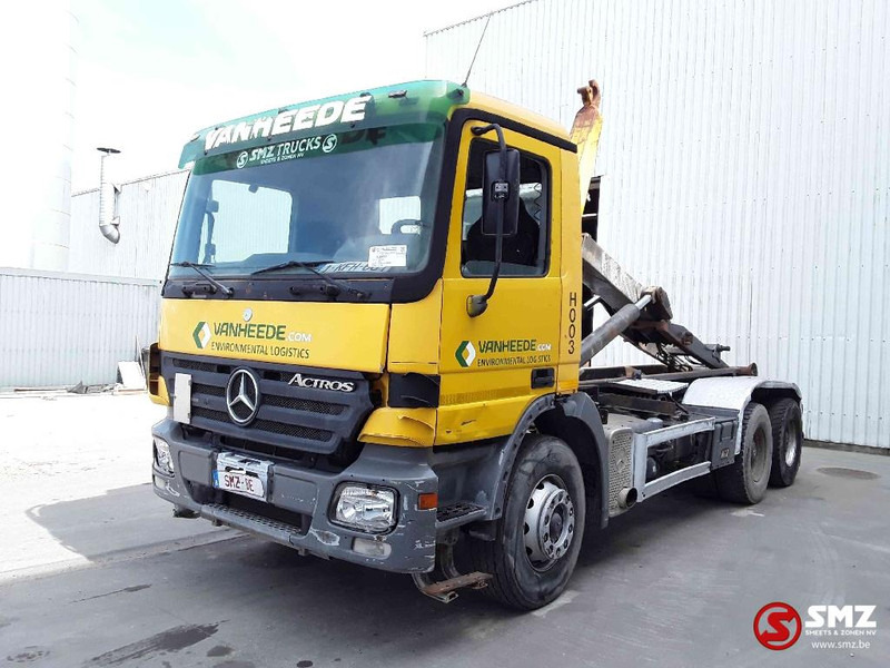 Mercedes-Benz Actros 2636 6x4 lames steel 3x - Containerwagen/ Wechselfahrgestell LKW: das Bild 3 Mercedes-Benz Actros 2636 6x4 lames steel 3x - Containerwagen/ Wechselfahrgestell LKW: das Bild 3