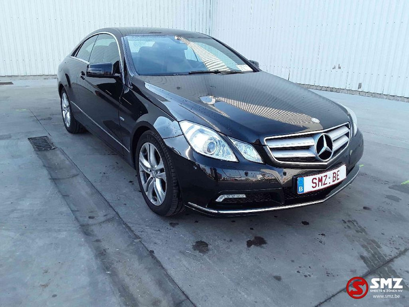 Mercedes-Benz E-Klasse 250 CDI 60000 km automatic/parktronic ("12) no reg - PKW: das Bild 1 Mercedes-Benz E-Klasse 250 CDI 60000 km automatic/parktronic ("12) no reg - PKW: das Bild 1