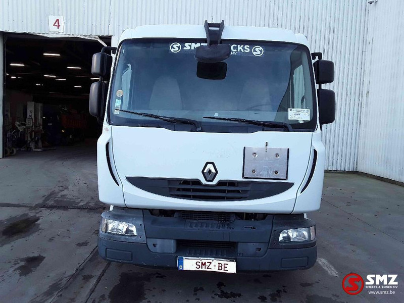 Renault Midlum 220 7500 L 3 comp - Tankwagen: das Bild 2 Renault Midlum 220 7500 L 3 comp - Tankwagen: das Bild 2