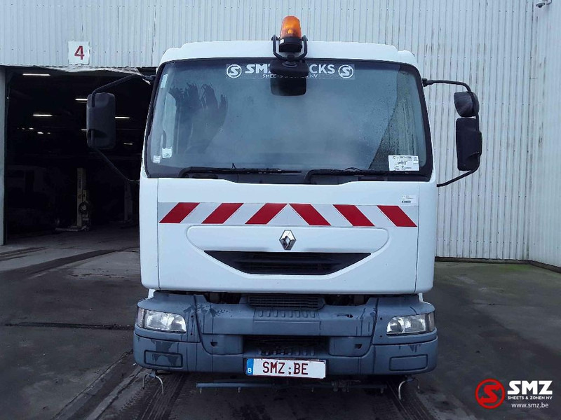 Renault Midlum 220 - Kehrmaschine: das Bild 2 Renault Midlum 220 - Kehrmaschine: das Bild 2