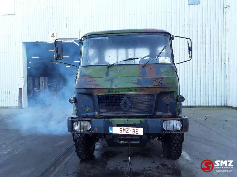 Renault TRM 4000 - Pritsche LKW: das Bild 2 Renault TRM 4000 - Pritsche LKW: das Bild 2