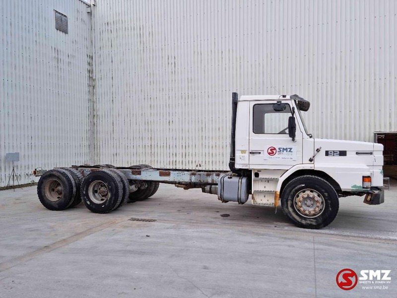 Scania 92 H Torpedo 6x4 french - Fahrgestell LKW: das Bild 4 Scania 92 H Torpedo 6x4 french - Fahrgestell LKW: das Bild 4