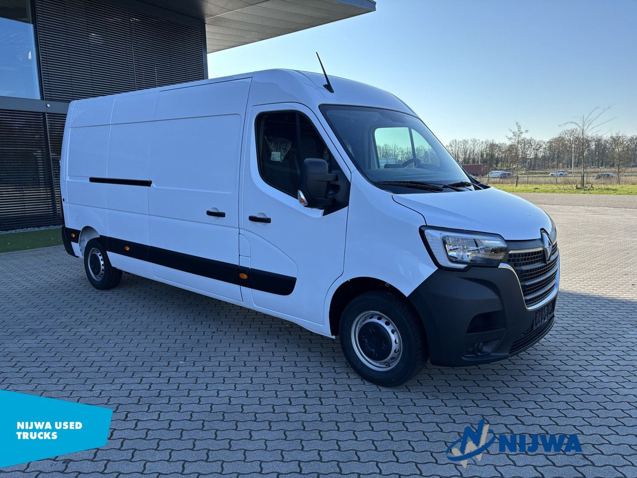 Renault Master 135 L3H2 Parkeersensoren + Cruise control - Kleintransporter: das Bild 2 Renault Master 135 L3H2 Parkeersensoren + Cruise control - Kleintransporter: das Bild 2