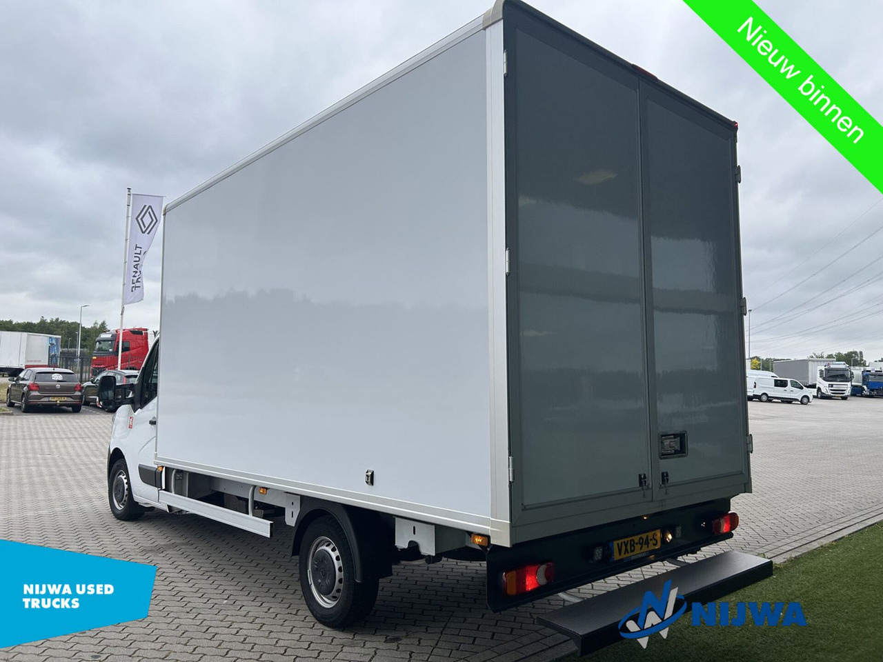 Renault Master T35 165 Navigatie + Achteruitrijcamera - Fahrgestell LKW: das Bild 4 Renault Master T35 165 Navigatie + Achteruitrijcamera - Fahrgestell LKW: das Bild 4