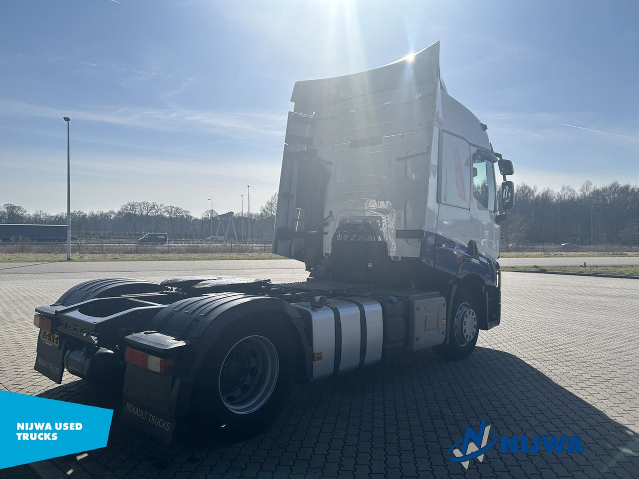 Renault T 460 4x2 Standkachel + Koelkast - Sattelzugmaschine: das Bild 3 Renault T 460 4x2 Standkachel + Koelkast - Sattelzugmaschine: das Bild 3