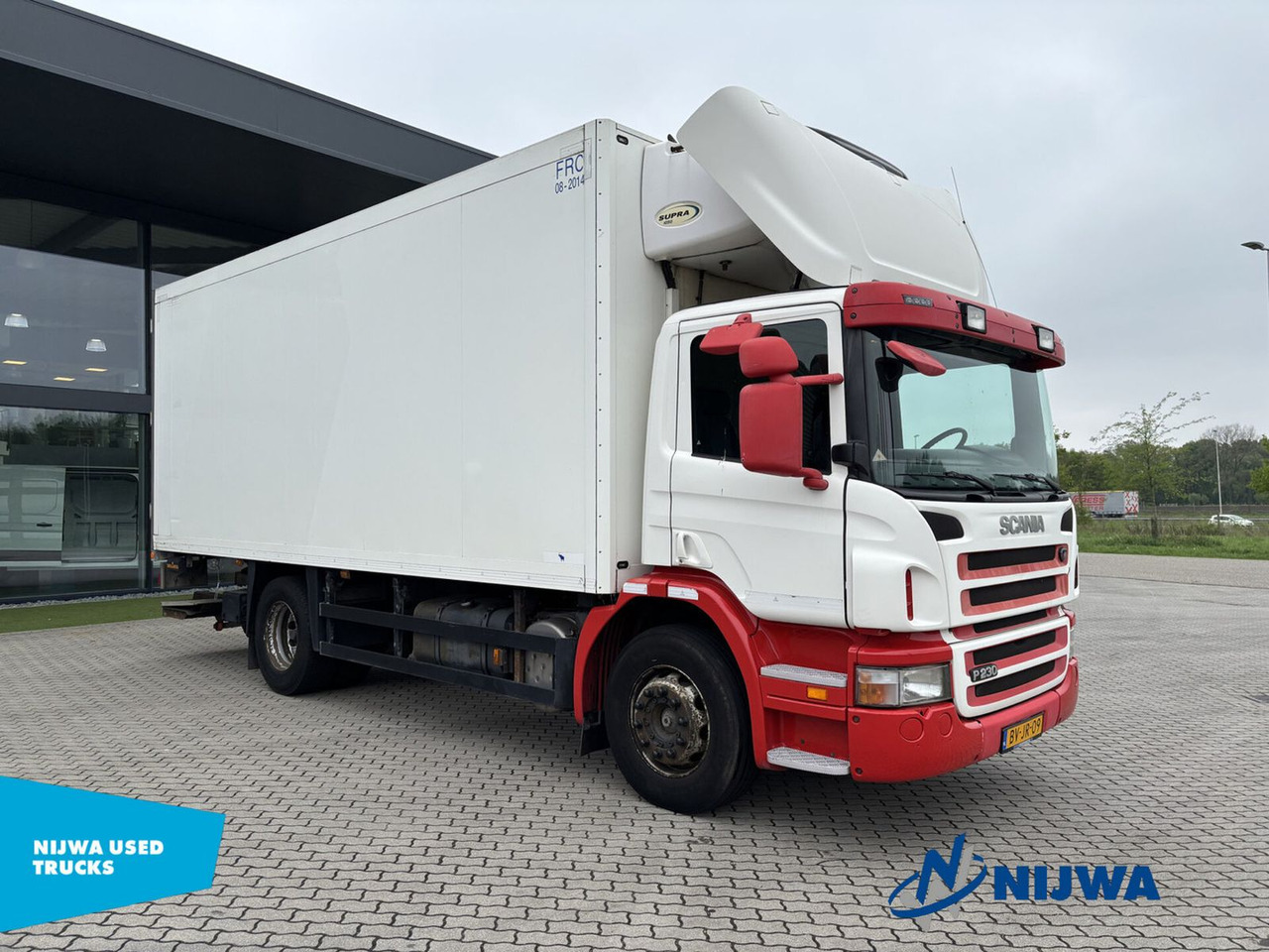 Scania P 230 4X2 Meat Truck + Laadklep - Kühlkoffer LKW: das Bild 2 Scania P 230 4X2 Meat Truck + Laadklep - Kühlkoffer LKW: das Bild 2