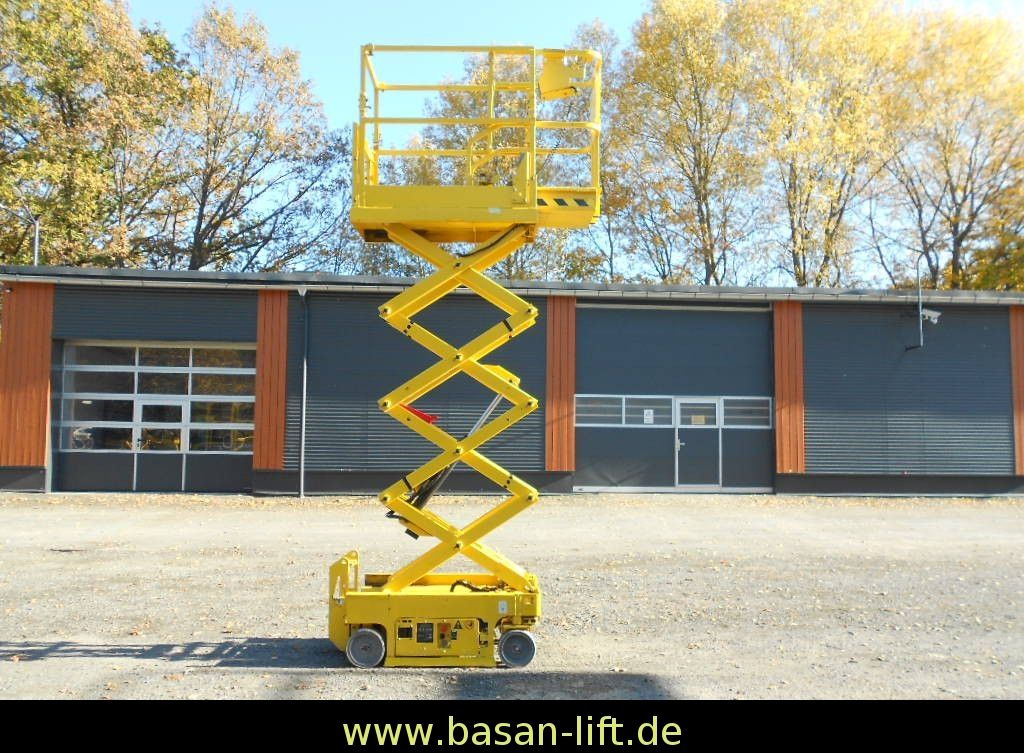 Genie GS 1330, Leichtscherenarbeitsbühne Genie 5,9 m Genie GS 1330, Leichtscherenarbeitsbühne Genie 5,9 m - Scherenbühne: das Bild 1 Genie GS 1330, Leichtscherenarbeitsbühne Genie 5,9 m Genie GS 1330, Leichtscherenarbeitsbühne Genie 5,9 m - Scherenbühne: das Bild 1