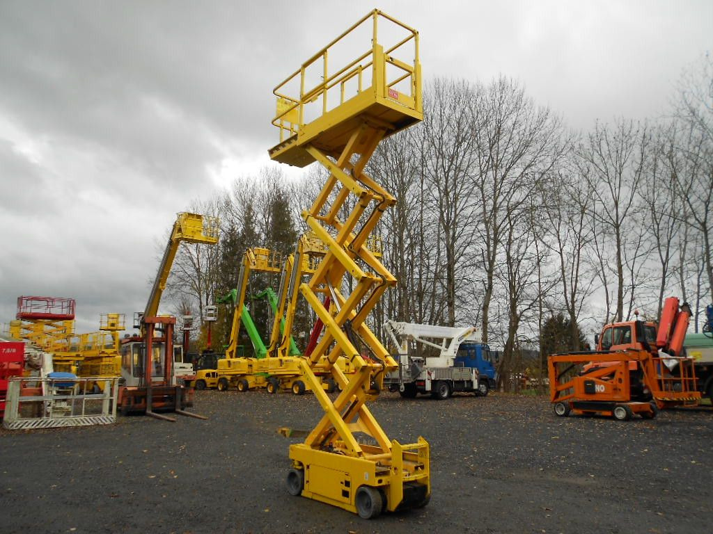 Genie GS 1932, Scherenarbeitsbühne Genie 8 m - LKW mit Arbeitsbühne: das Bild 4 Genie GS 1932, Scherenarbeitsbühne Genie 8 m - LKW mit Arbeitsbühne: das Bild 4