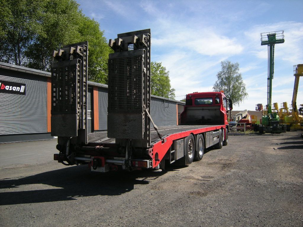 MAN 35.360, Zanner Plateau, Rampen, Winde - Abschleppwagen: das Bild 3 MAN 35.360, Zanner Plateau, Rampen, Winde - Abschleppwagen: das Bild 3