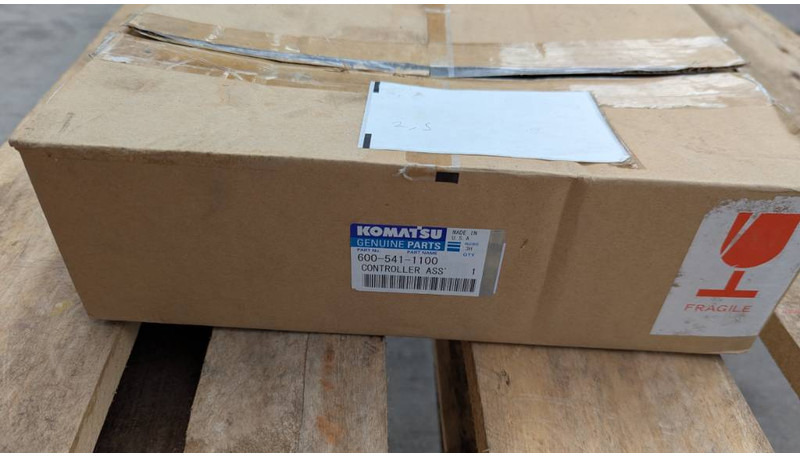 Komatsu PC490LC-11 CONTROLLER ASSY 600-541-1100 - Elektrische Ausrüstung für Baumaschine: das Bild 2 Komatsu PC490LC-11 CONTROLLER ASSY 600-541-1100 - Elektrische Ausrüstung für Baumaschine: das Bild 2