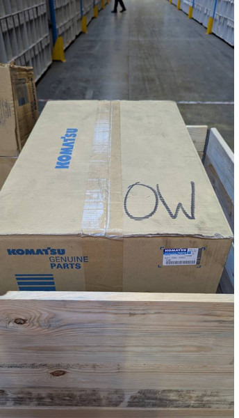 Komatsu WA475-10 - HYDRAULIC PUMP 421-S95-7060 - Radlader: das Bild 1 Komatsu WA475-10 - HYDRAULIC PUMP 421-S95-7060 - Radlader: das Bild 1