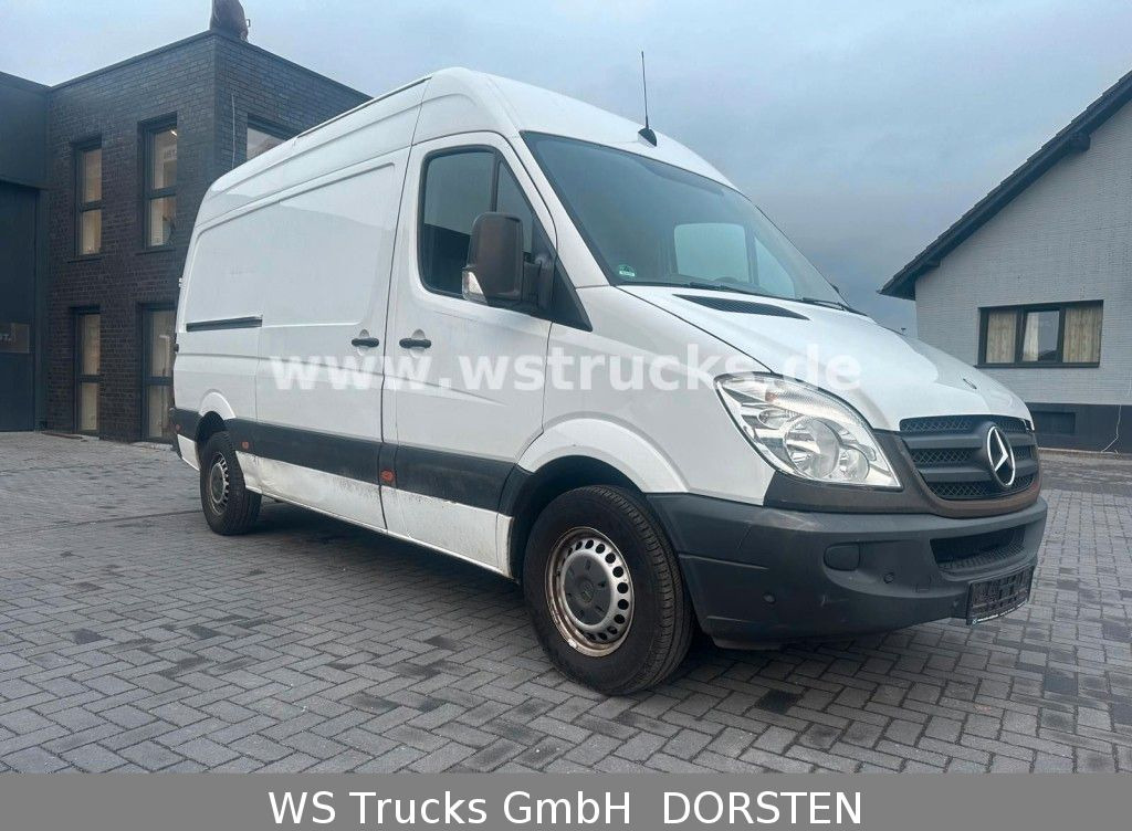 Mercedes-Benz Sprinter II Kasten 216 CDI Hoch/Lang - PKW: das Bild 1 Mercedes-Benz Sprinter II Kasten 216 CDI Hoch/Lang - PKW: das Bild 1